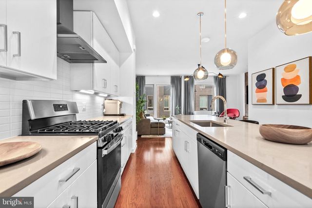 3203 SUNRISE WALK, Philadelphia, PA 19125