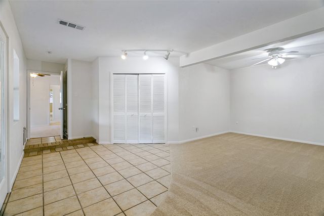 412 Franklin Drive, Euless, TX 76040