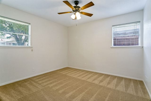 412 Franklin Drive, Euless, TX 76040