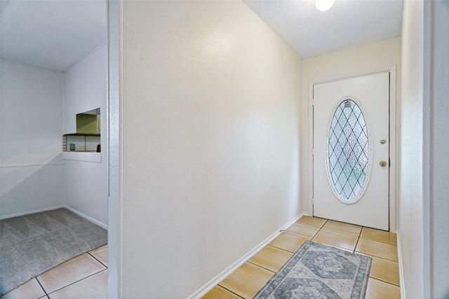 412 Franklin Drive, Euless, TX 76040