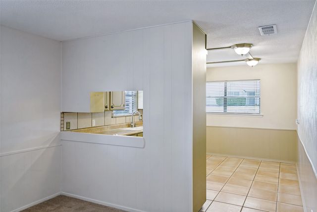 412 Franklin Drive, Euless, TX 76040