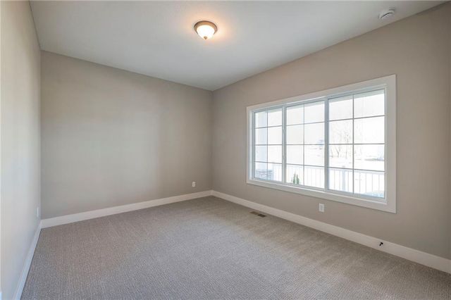 11207 Trevor Drive, Peculiar, MO 64078