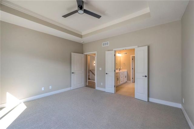 11207 Trevor Drive, Peculiar, MO 64078