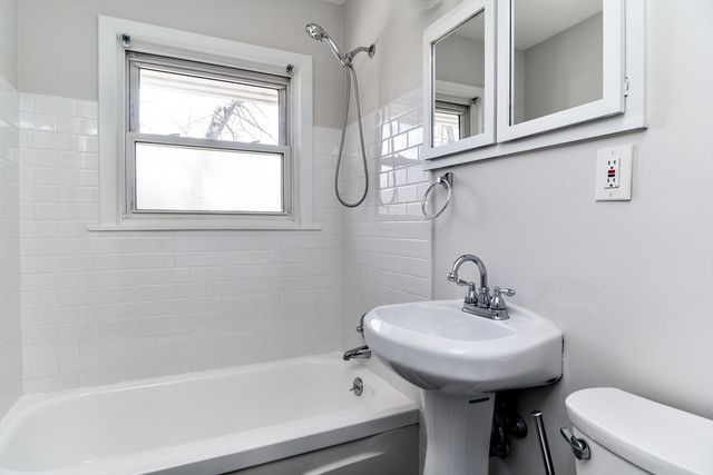 250 Wilson St, Marlborough, MA 01752