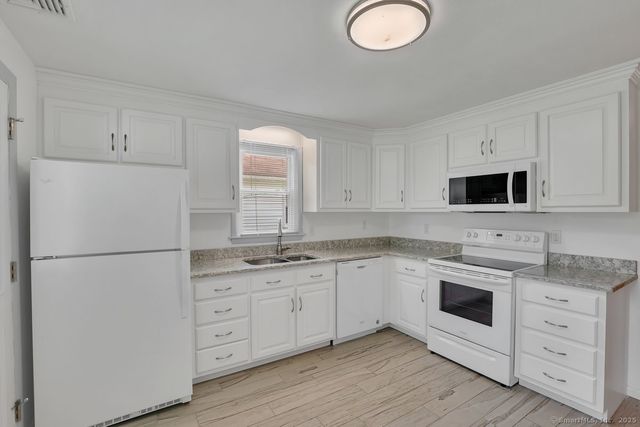 58 Melville Avenue, Meriden, CT 06451