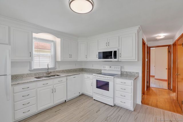 58 Melville Avenue, Meriden, CT 06451