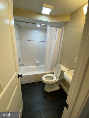 6414 BARDU AVE, Springfield, VA 22152