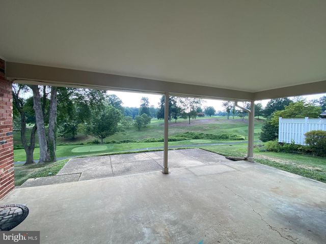 6414 BARDU AVE, Springfield, VA 22152