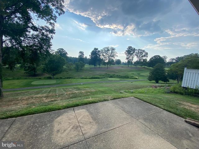 6414 BARDU AVE, Springfield, VA 22152