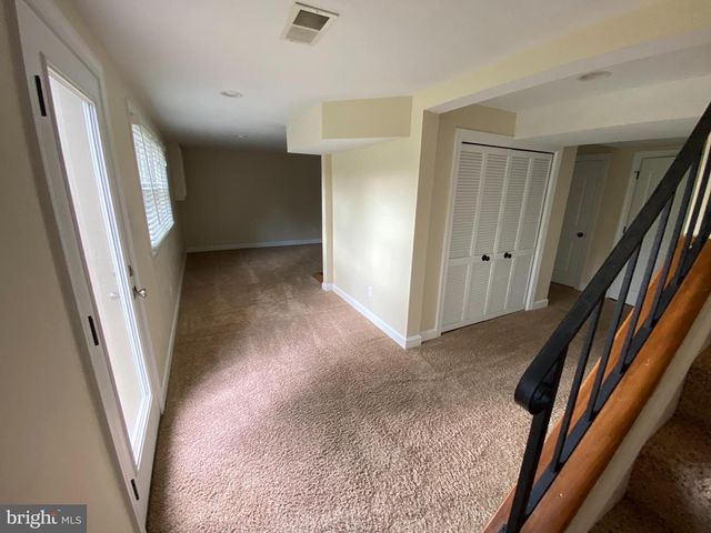 6414 BARDU AVE, Springfield, VA 22152