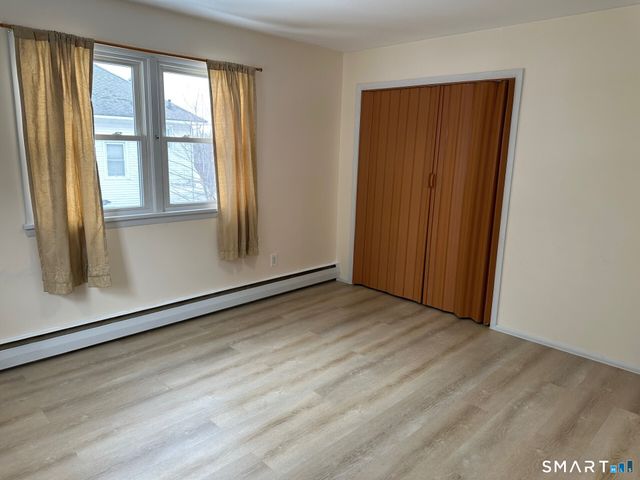 287 East Street, Bristol, CT 06010