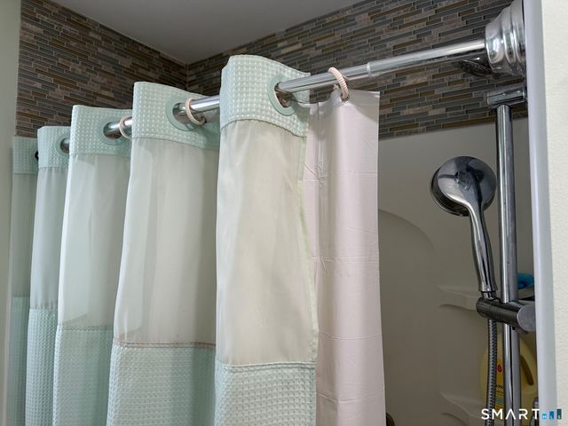 287 East Street, Bristol, CT 06010