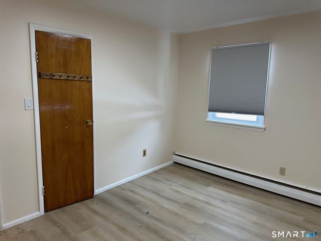 287 East Street, Bristol, CT 06010