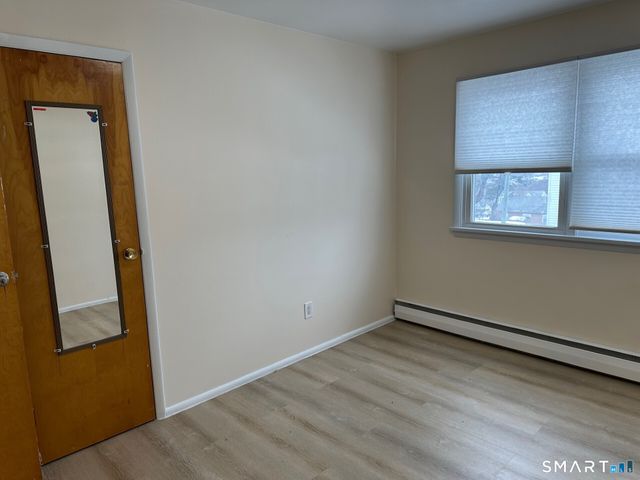 287 East Street, Bristol, CT 06010