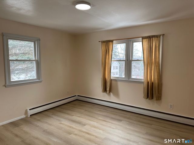 287 East Street, Bristol, CT 06010