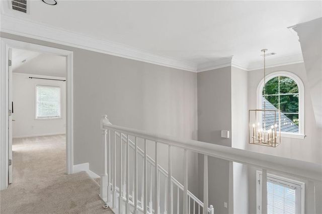 181 W Lake Drive, Roswell, GA 30075
