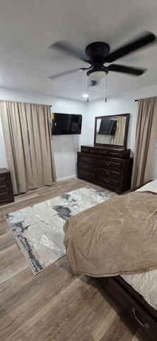 5452 E Lakeland Drive, North Charleston, SC 29406