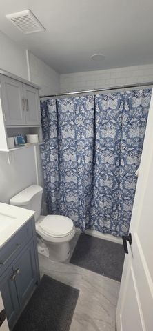 5452 E Lakeland Drive, North Charleston, SC 29406