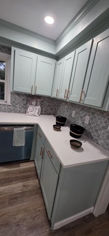 5452 E Lakeland Drive, North Charleston, SC 29406