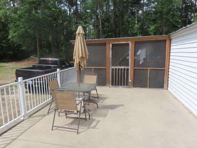 1636 Clubhouse Road, Summerton, SC 29148