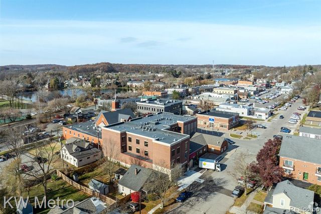 120 E Liberty Street 302, Milford, MI 48381