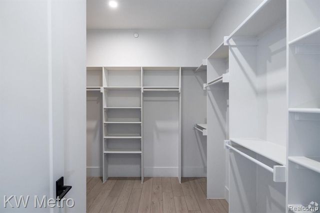 120 E Liberty Street 302, Milford, MI 48381