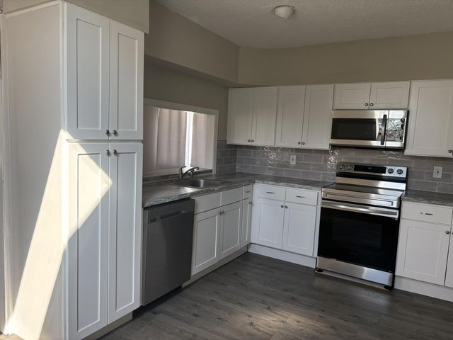 406 WHITE HORSE PIKE, Haddon Heights, NJ 08035