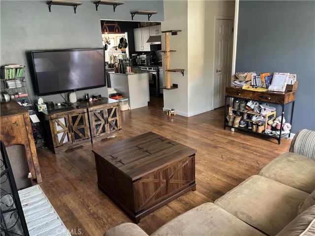 14634 Stanford St., Moorpark, CA 93021