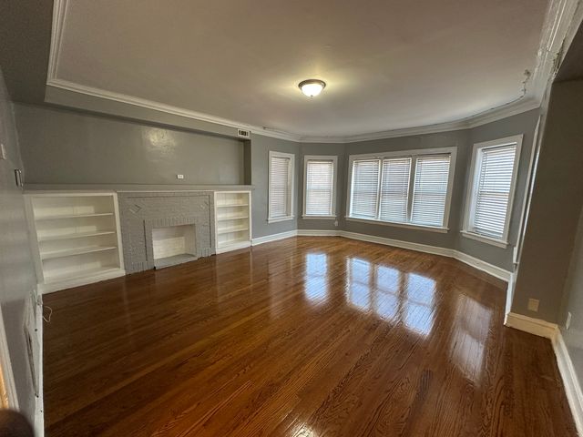 7612 S PHILLIPS Avenue 2, Chicago, IL 60649
