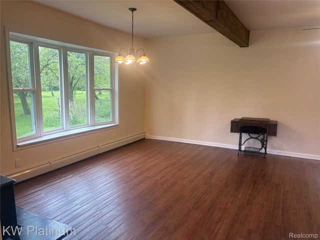 7280 North Road Road, Burtchville Township, MI 48059