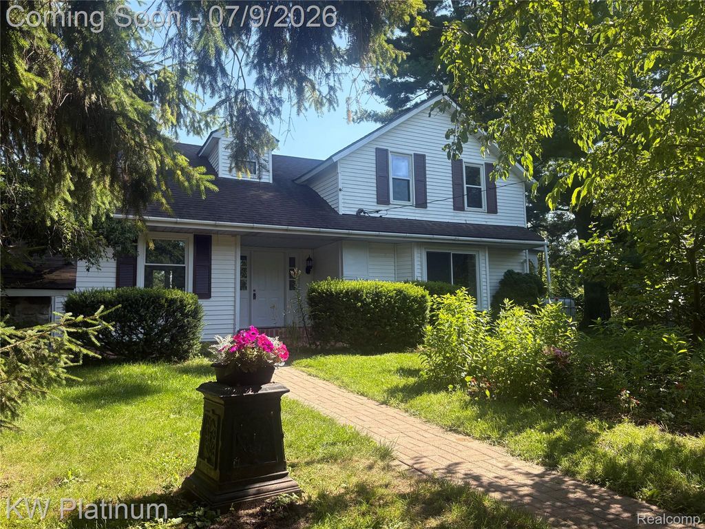 7280 North Road Road, Burtchville Township, MI 48059