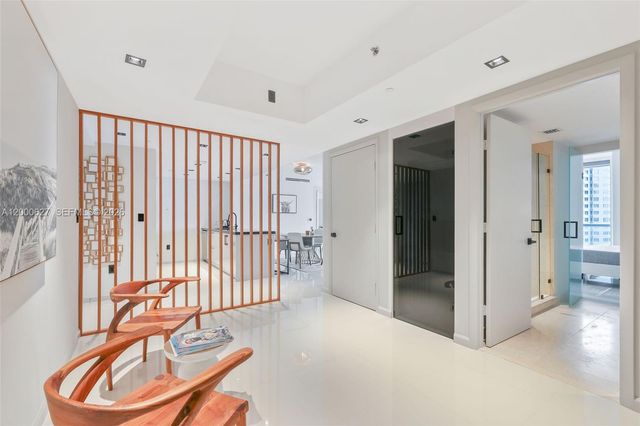 465 Brickell Ave 1805, Miami, FL 33131