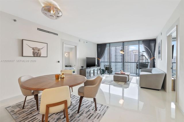 465 Brickell Ave 1805, Miami, FL 33131