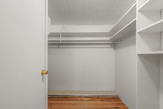 155 Grand St, Worcester, MA 01603