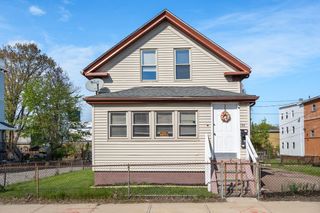 155 Grand St, Worcester, MA 01603