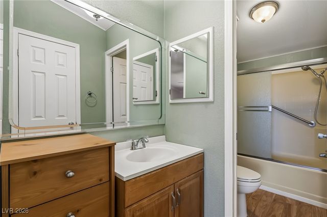 1611 Esquina Street, Laughlin, NV 89029