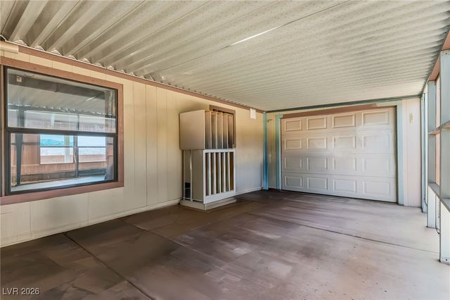 1611 Esquina Street, Laughlin, NV 89029