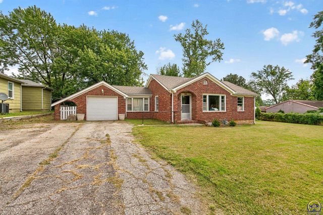 3104 SE Colorado AVE, Topeka, KS 66605