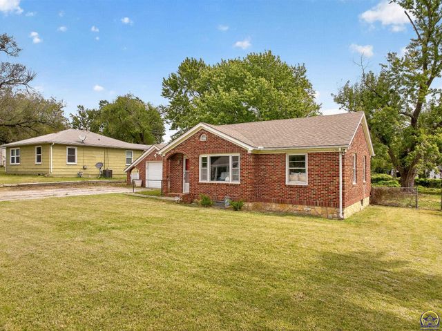 3104 SE Colorado AVE, Topeka, KS 66605