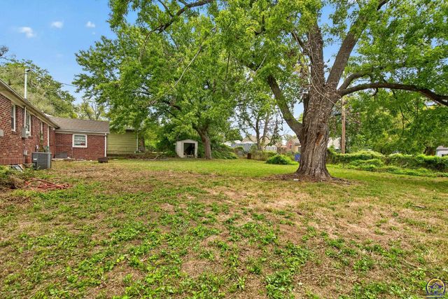 3104 SE Colorado AVE, Topeka, KS 66605