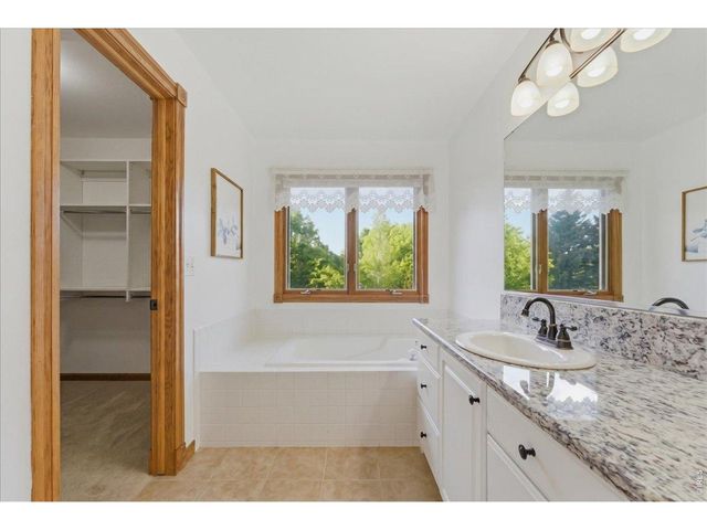 210 Southside Ct, Fort Collins, CO 80525