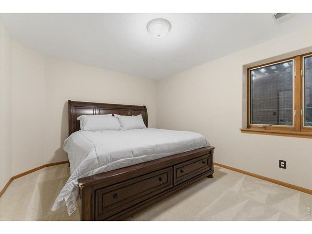 210 Southside Ct, Fort Collins, CO 80525