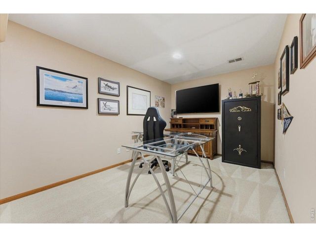 210 Southside Ct, Fort Collins, CO 80525