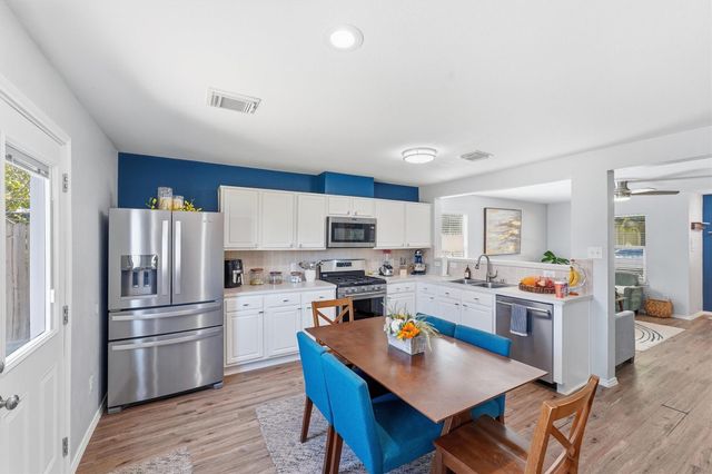 4031 Dogwood Hill Street, Pasadena, TX 77503