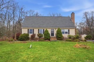 219 Lynch Avenue, New Hampton, NY 10958