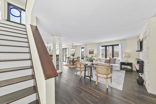 N81W13612 Wedge COURT, Menomonee Falls, WI 53051