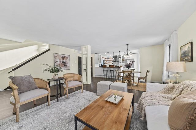 N81W13612 Wedge COURT, Menomonee Falls, WI 53051