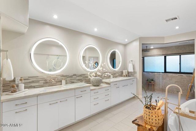 7007 N 59TH Place, Paradise Valley, AZ 85253