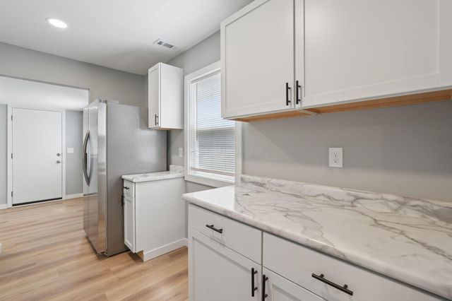 2411 Lindale Road, Columbus, OH 43224