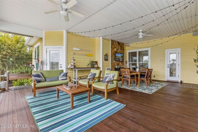 96186 DOWLING Drive, Yulee, FL 32034